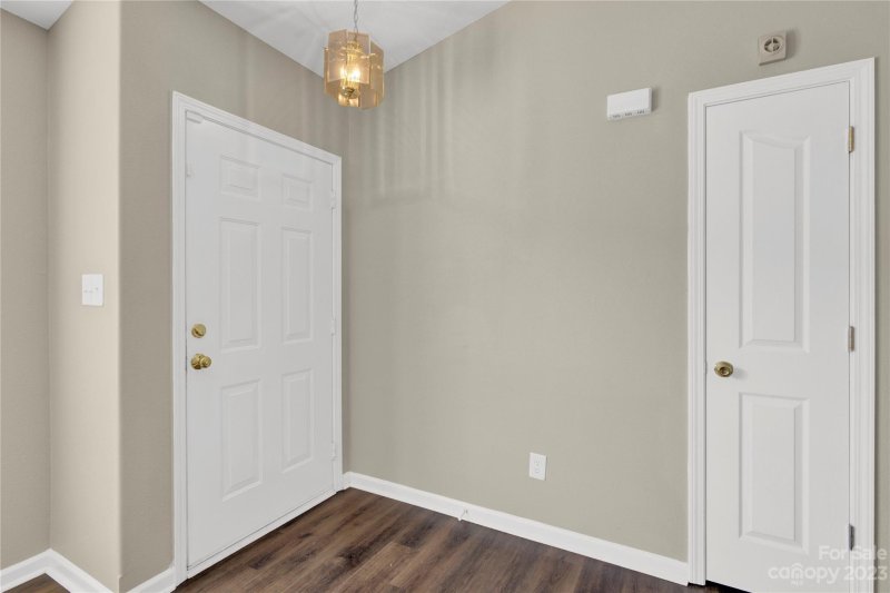 Property image 4 at 1503 Hollow Maple Drive, Charlotte, NC 28216