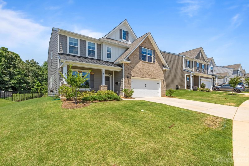 Property image 3 at 3571 Cerelia Lane, Denver, NC 28037