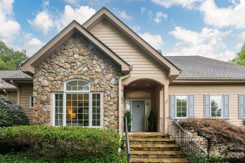 Property image 3 at 109 Corbin Mountain Road, Zirconia, NC 28790