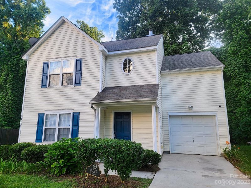 4423 Rich Lane