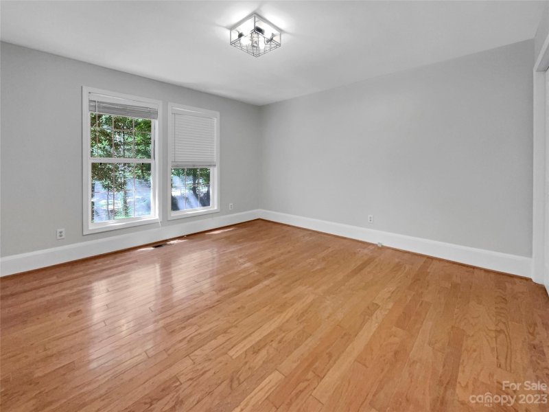 Property image 3 at 2350 Rosemont Court, Hendersonville, NC 28791