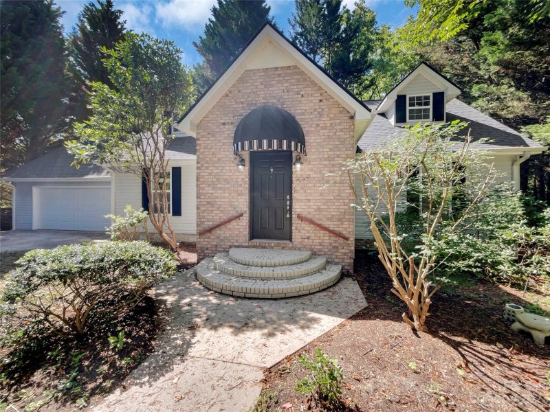 Property image 5 at 2350 Rosemont Court, Hendersonville, NC 28791