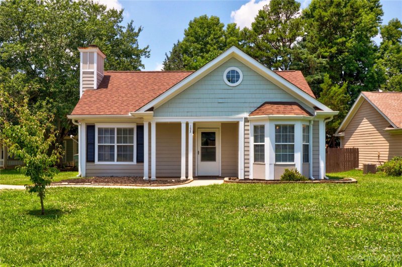 155 Green Dragon Court