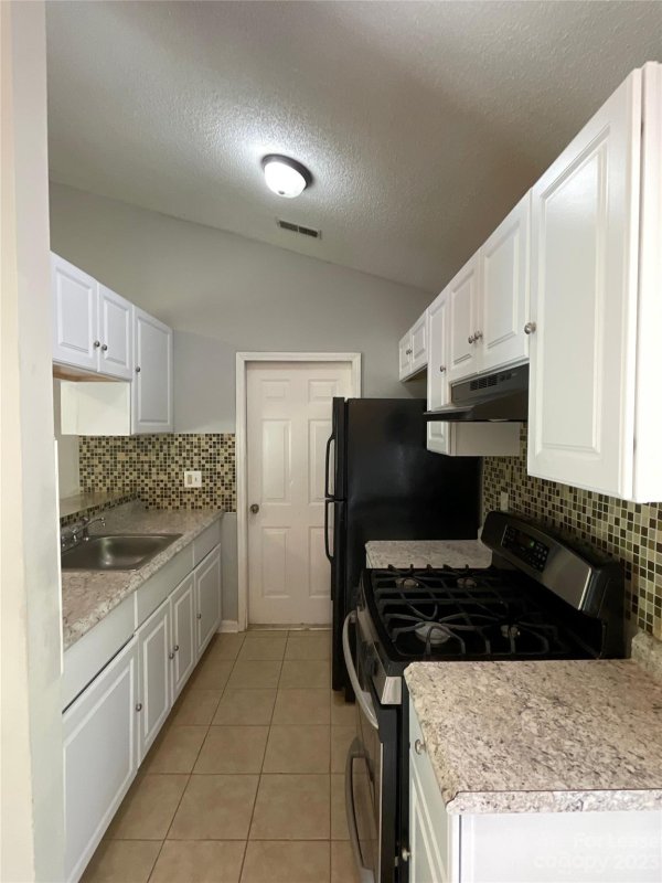 Property image 4 at 5330 Great Wagon Road, Charlotte, NC 28215