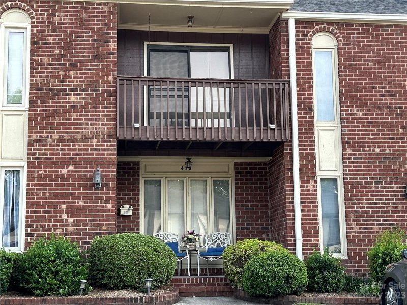 Property image 2 at 470 Camrose Circle, Concord, NC 28025