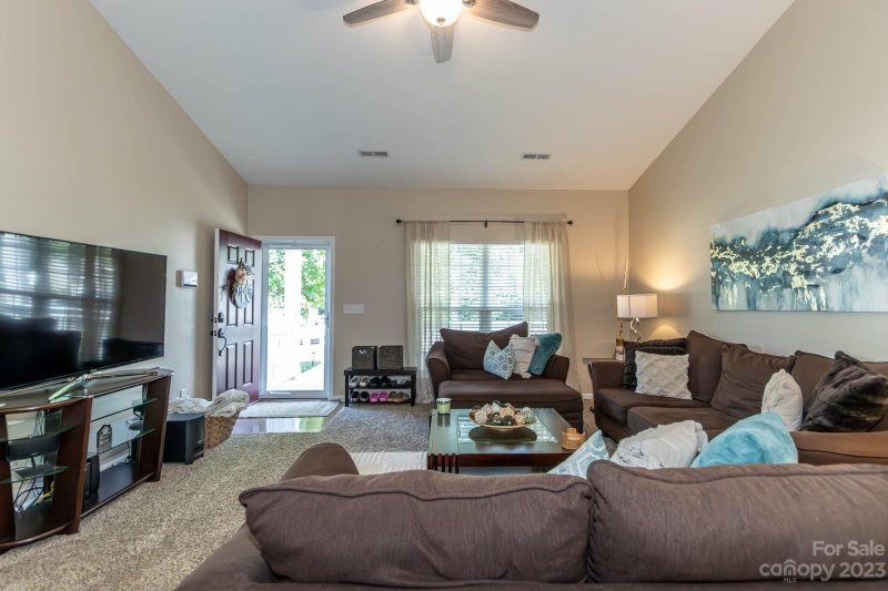 Property image 5 at 1557 Glenbar Court, Clover, SC 29710