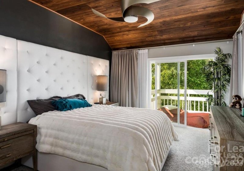 Property image 3 at 17925 Kings Point Drive, Cornelius, NC 28031