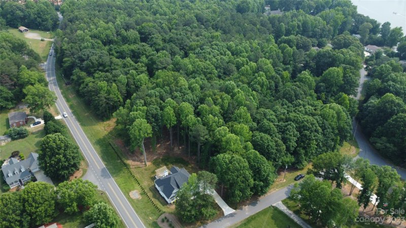 Property image 2 at 7233 Static Way, Sherrills Ford, NC 28673