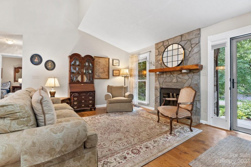 Property image 4 at 6 Holly Ridge Court, Arden, NC 28704