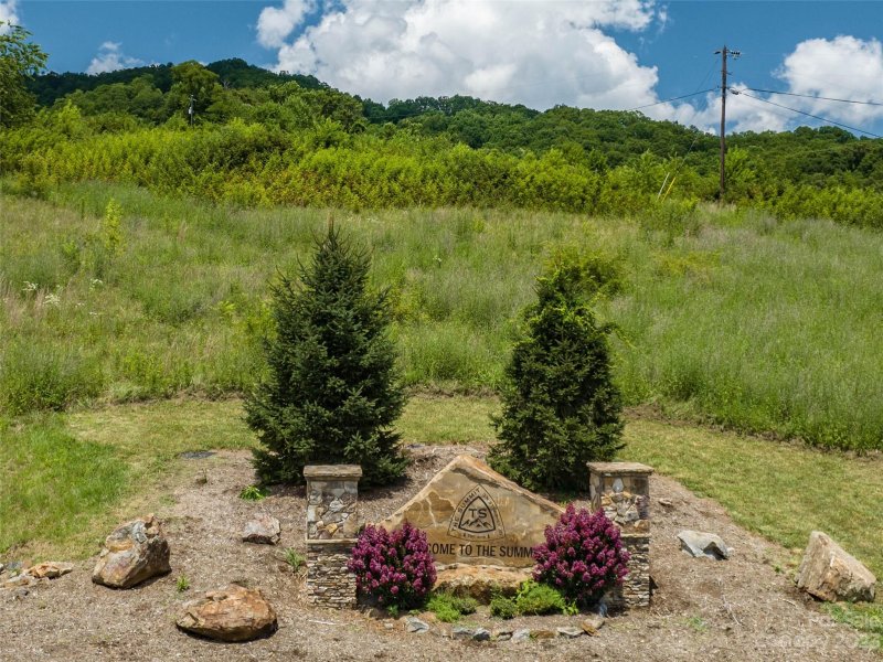 Property image 5 of 99999 Summit View Drive in The Summit of Asheville, Candler, NC 28715