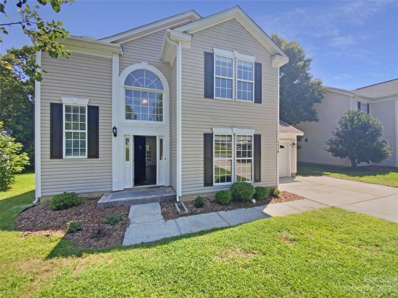 1118 Morning Glory Drive