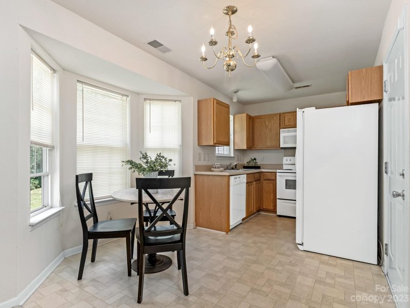 Property image 5 at 6812 Parkers Crossing Drive, Charlotte, NC 28215