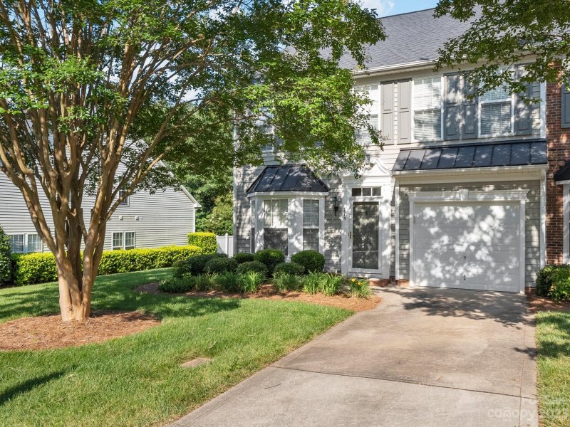 Property image 4 at 1649 Backcreek Lane, Gastonia, NC 28054