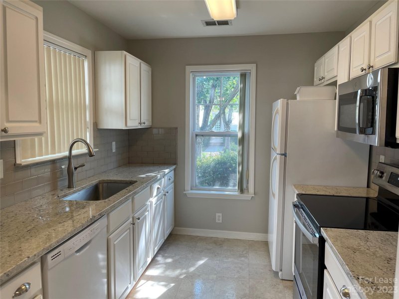 Property image 3 at 17331 Villanova Road, Huntersville, NC 28078