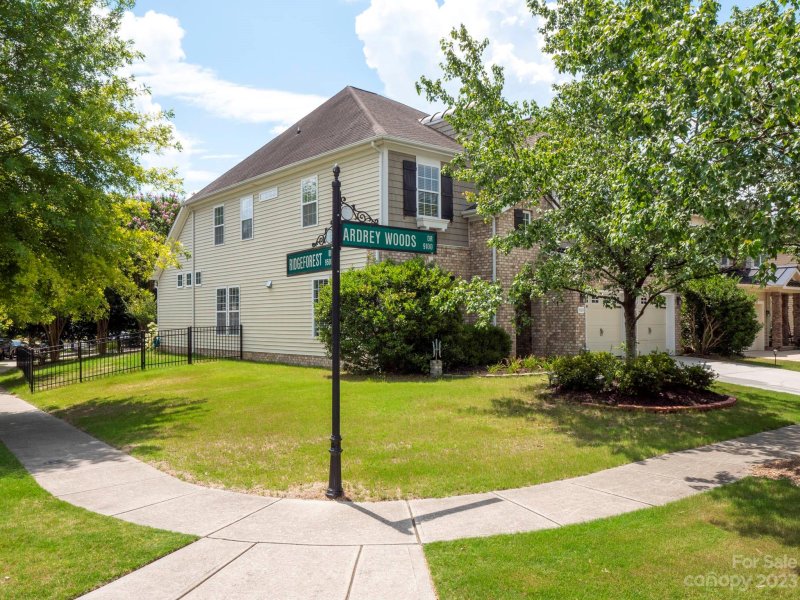 Property image 4 at 9103 Ardrey Woods Drive, Charlotte, NC 28277
