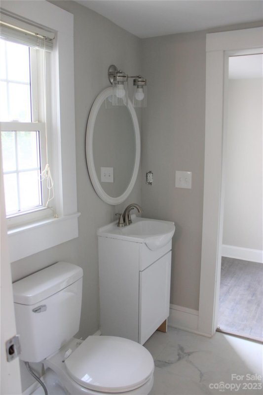 Property image 2 at 807 Ashwood Street, Kannapolis, NC 28081