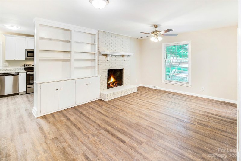 Property image 4 at 4600 Dawnwood Drive, Charlotte, NC 28212