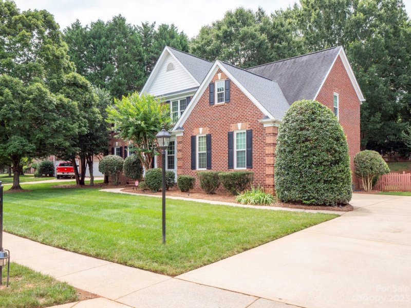 Property image 2 at 13303 Chasewater Drive, Charlotte, NC 28277