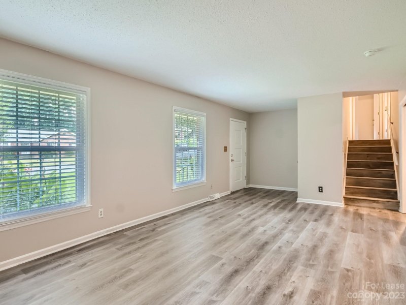 Property image 2 at 743 Pineborough Road, Charlotte, NC 28212