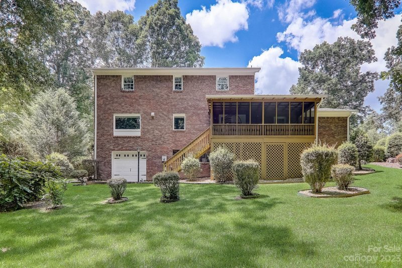 Property image 4 at 172 Haywood Knolls Drive, Hendersonville, NC 28791