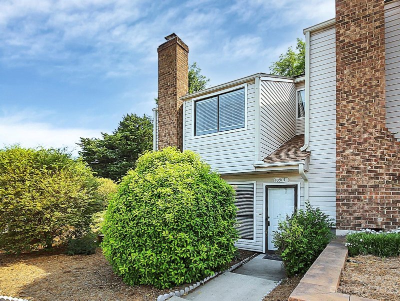 10913 Carmel Crossing Road