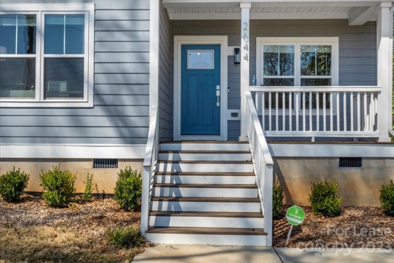 Property image 2 at 2644 Elmin Street, Charlotte, NC 28208