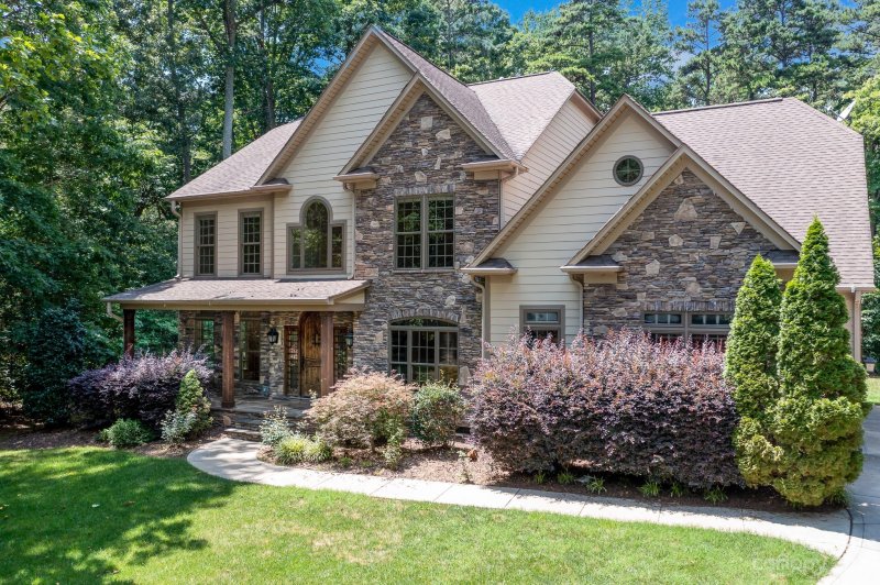 Property image 2 at 14130 Lea Point Court, Huntersville, NC 28078