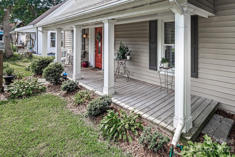 Property image 3 at 81 Pine Street, Concord, NC 28025