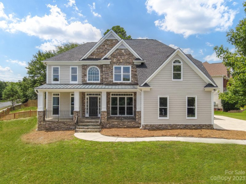 2322 Arden Gate Lane