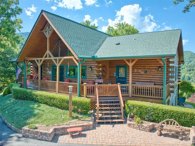 Property image 2 at 966 Campbell Mountain Drive, Waynesville, NC 28785