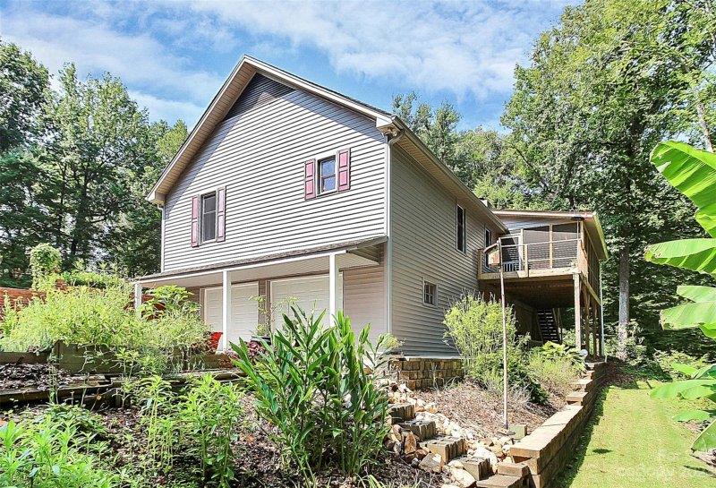 Property image 3 at 307 Belwood Drive, Belmont, NC 28012