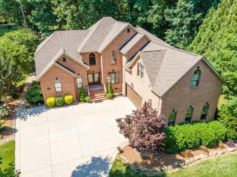 Property image 3 at 459 Greenbay Road, Mooresville, NC 28117