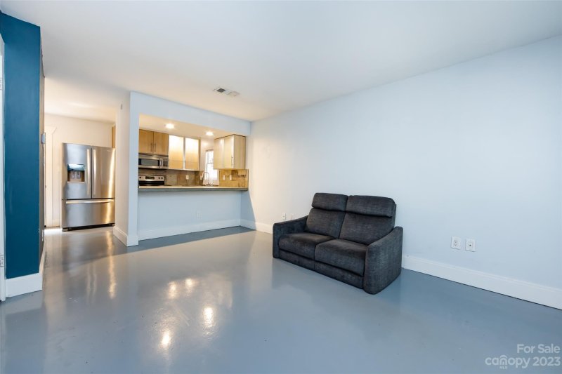 Property image 4 at 636 Chipley Avenue, Charlotte, NC 28205