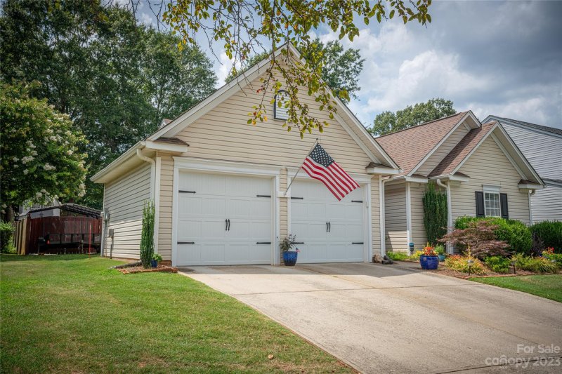 Property image 3 at 132 Bathurst Lane, Simpsonville, SC 29681