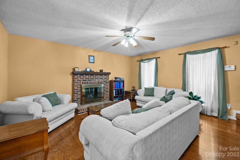 Property image 3 at 7321 Captain Neal Lane, Charlotte, NC 28273