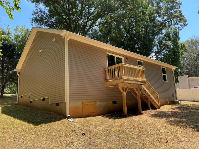 Property image 5 at 2502 Maplewood Drive, Gastonia, NC 28052