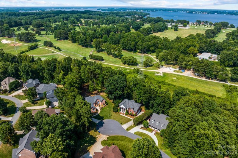 Property image 3 at 222 Lytham Lane, Stanley, NC 28164