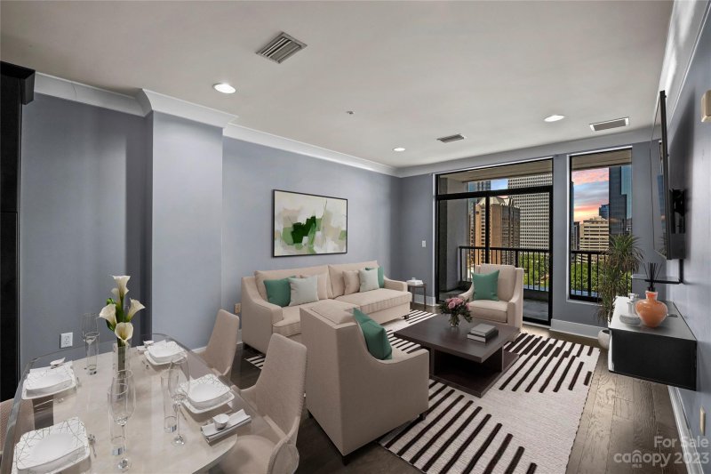 Property image 2 at 222 S Caldwell Street, Charlotte, NC 28202