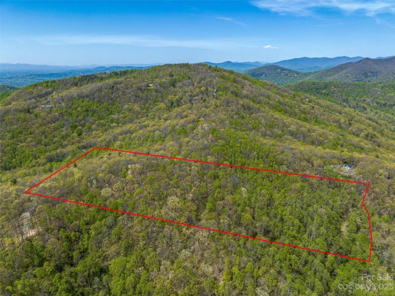 Property image 2 at 9999 3 Merrills Ridge Road, Asheville, NC 28803