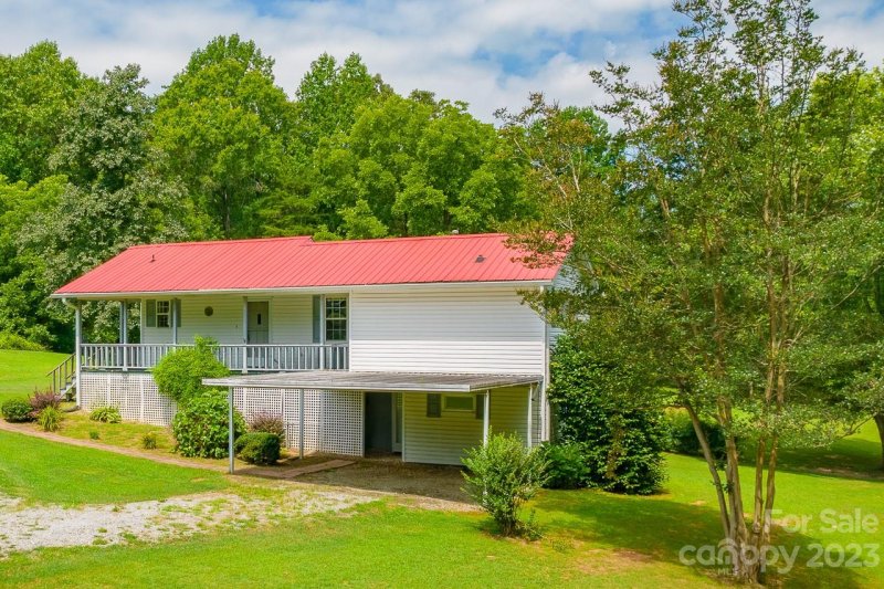 Property image 4 at 302 8th Avenue, Maiden, NC 28650