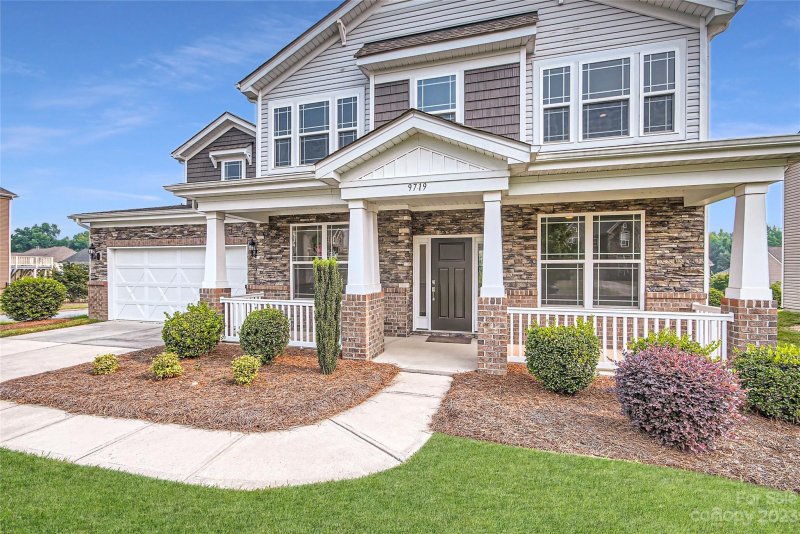 Property image 2 at 9719 Colts Neck Lane, Concord, NC 28027