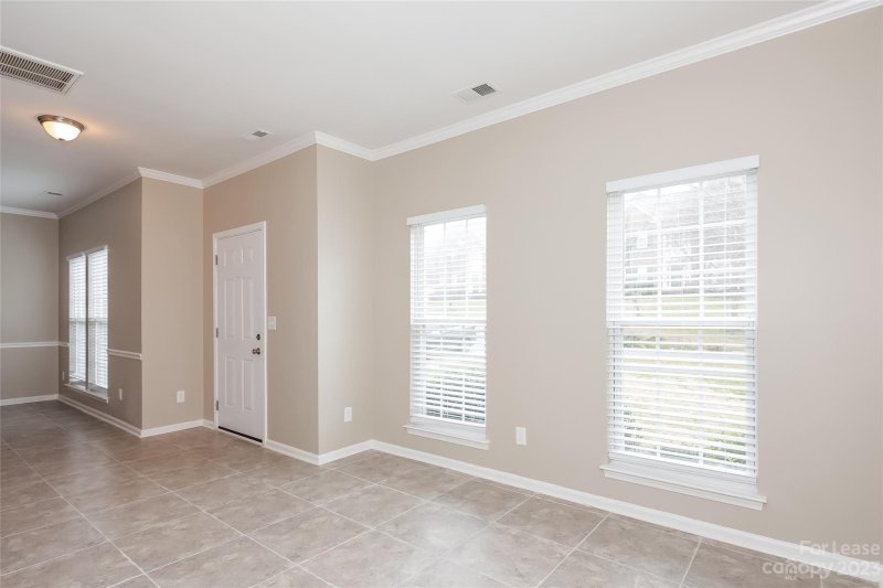 Property image 2 at 6229 Chavel Lane, Charlotte, NC 28269