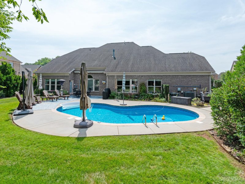 Property image 5 at 18404 Clavemorr Castle Court, Charlotte, NC 28277