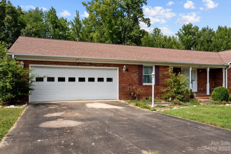 Property image 3 at 1211 Juniper Street, Salisbury, NC 28146