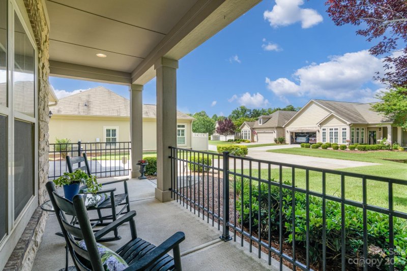 Property image 4 at 2228 Coltsview Lane, Matthews, NC 28105