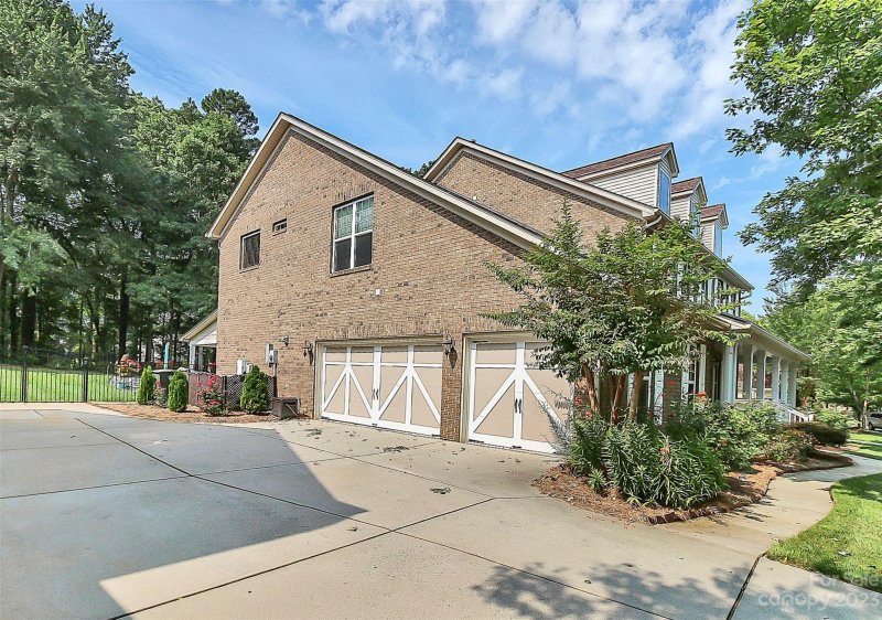 Property image 4 at 155 Northbridge Drive, Mooresville, NC 28115
