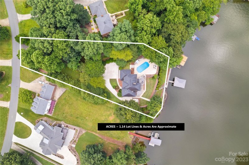 Property image 5 at 6041 Gold Creek Estate Drive, Hickory, NC 28601