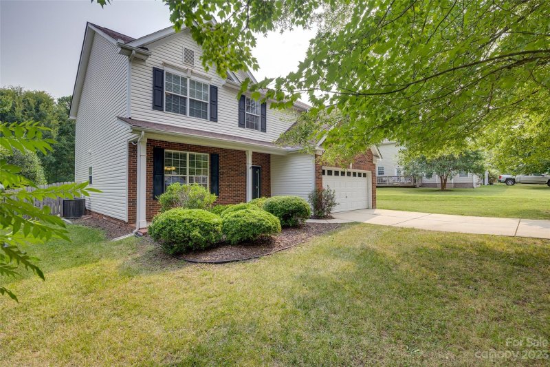 506 Gillcreek Court