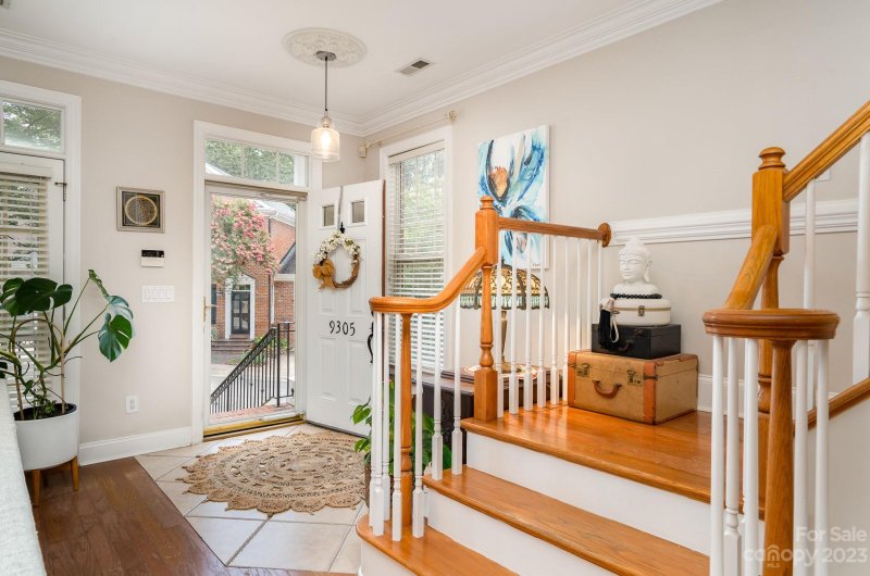 Property image 3 at 9305 Bonnie Briar Circle, Charlotte, NC 28277