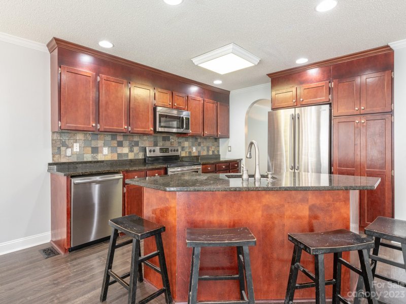 Property image 3 at 518 Maple Ridge Circle, Salisbury, NC 28147